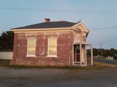 Derelict building in Painter, dusk