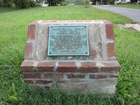 Prince William County Court House memorial 001