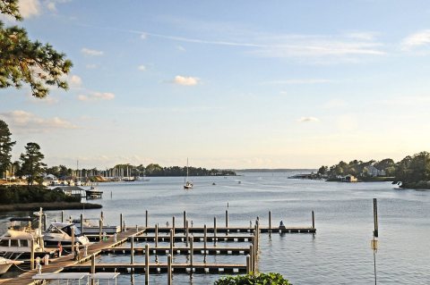 Carter's Creek from the Tides Inn, on the Rappahannock River, Irvington, Virginia - panoramio (6)