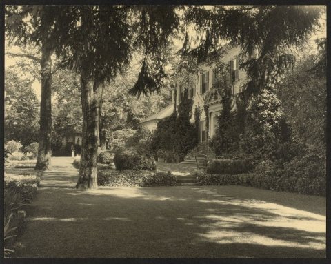 "Chatham," Colonel Daniel Bradford Devore house, 120 Chatham Lane, Fredericksburg, Virginia. East terrace
