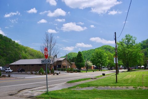 Cedar-Bluff-po-va