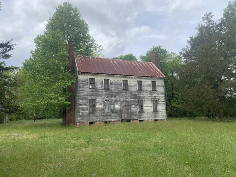 Snow Hill, 1997 MLK Drive, Waverly, Virginia (c. 1836)