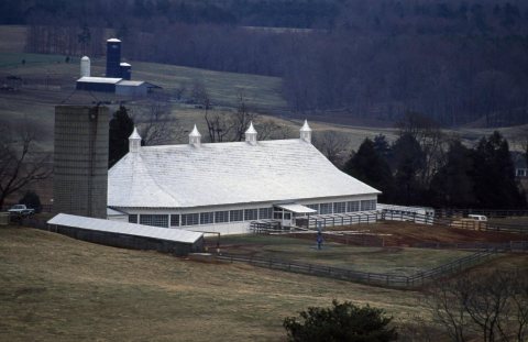 Large dairy barn near Orange, Virginia