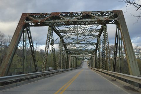 Roanoke River bridge at