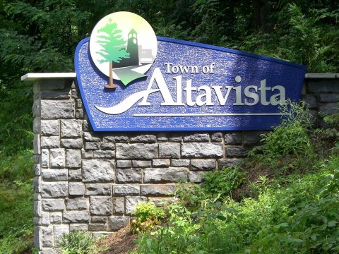 Altavista, Virginia town sign