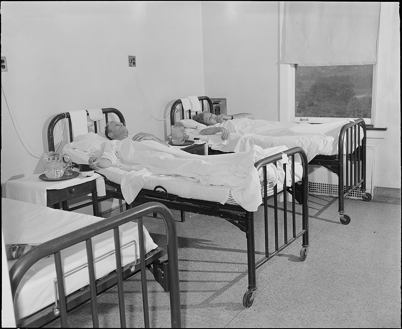 One of the six-bed wards in the hospital; 75 percent of the patients are miners or their families. Richlands, Tazewell …