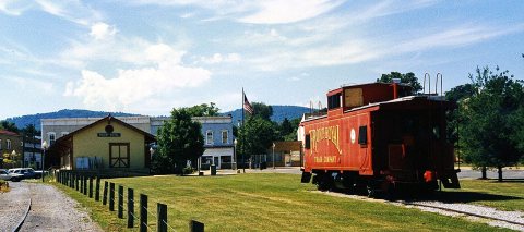 Front Royal Virginia Station and Caboose