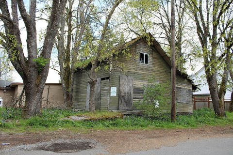 Modified shop 1620