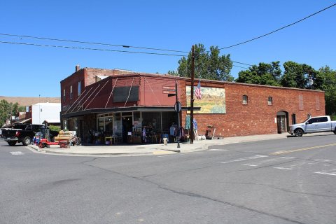 Corner store 7(6-24-24) 708