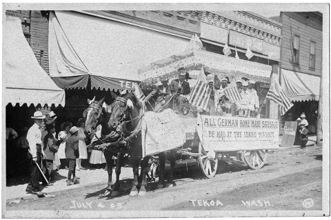 Parade float, Tekoa, Washington, 1909 - DPLA - 73576d4cba54973eae000e9d75c15cf5