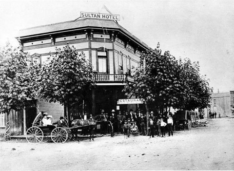 Sultan Hotel, Sultan, Washington, ca. 1900