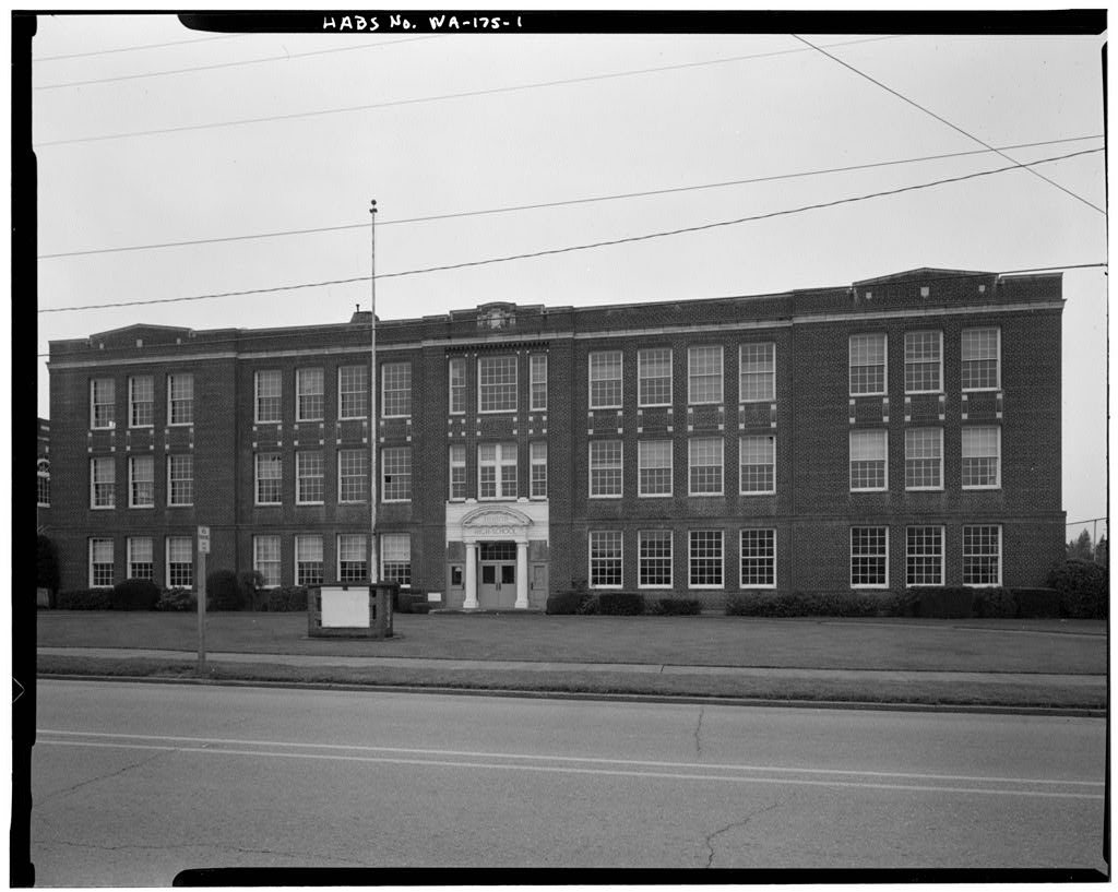 Enumclaw High School, 2222 Porter Street