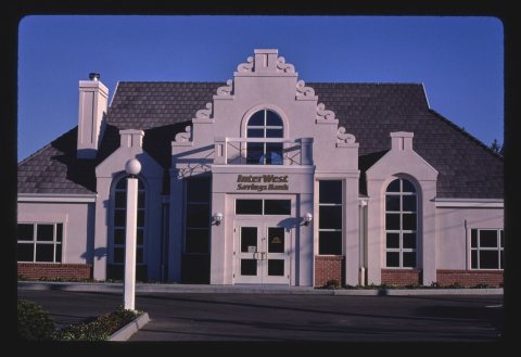 Interwest Savings Bank, close, Front Street