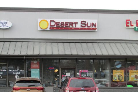 Desert Sun Tanning 8557