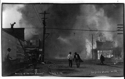 Burning of Harlin Market, July 6, 1909