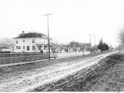 Mount Vernon residence street