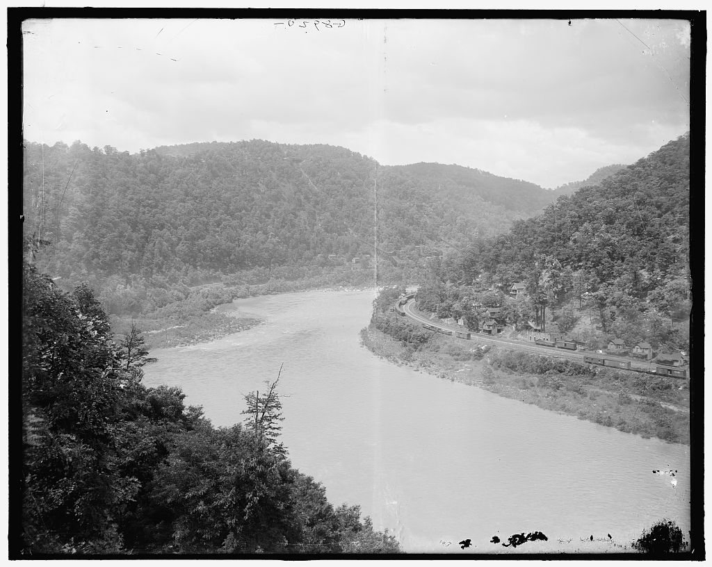 New River, west of Thurmond