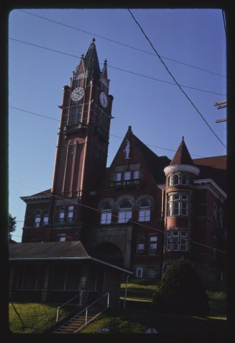 Doddridge County Courthouse