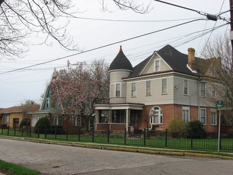 Houses in the Wellsburg Historic District