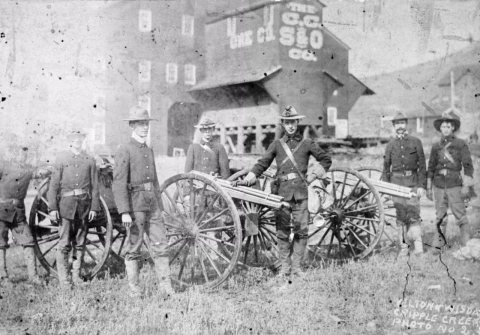Troop D of Colorado state militia in Meeker, 1904