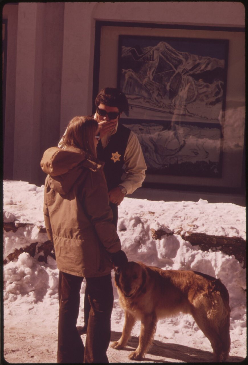 SHERIFF OF VAIL TALKS WITH A VISITOR