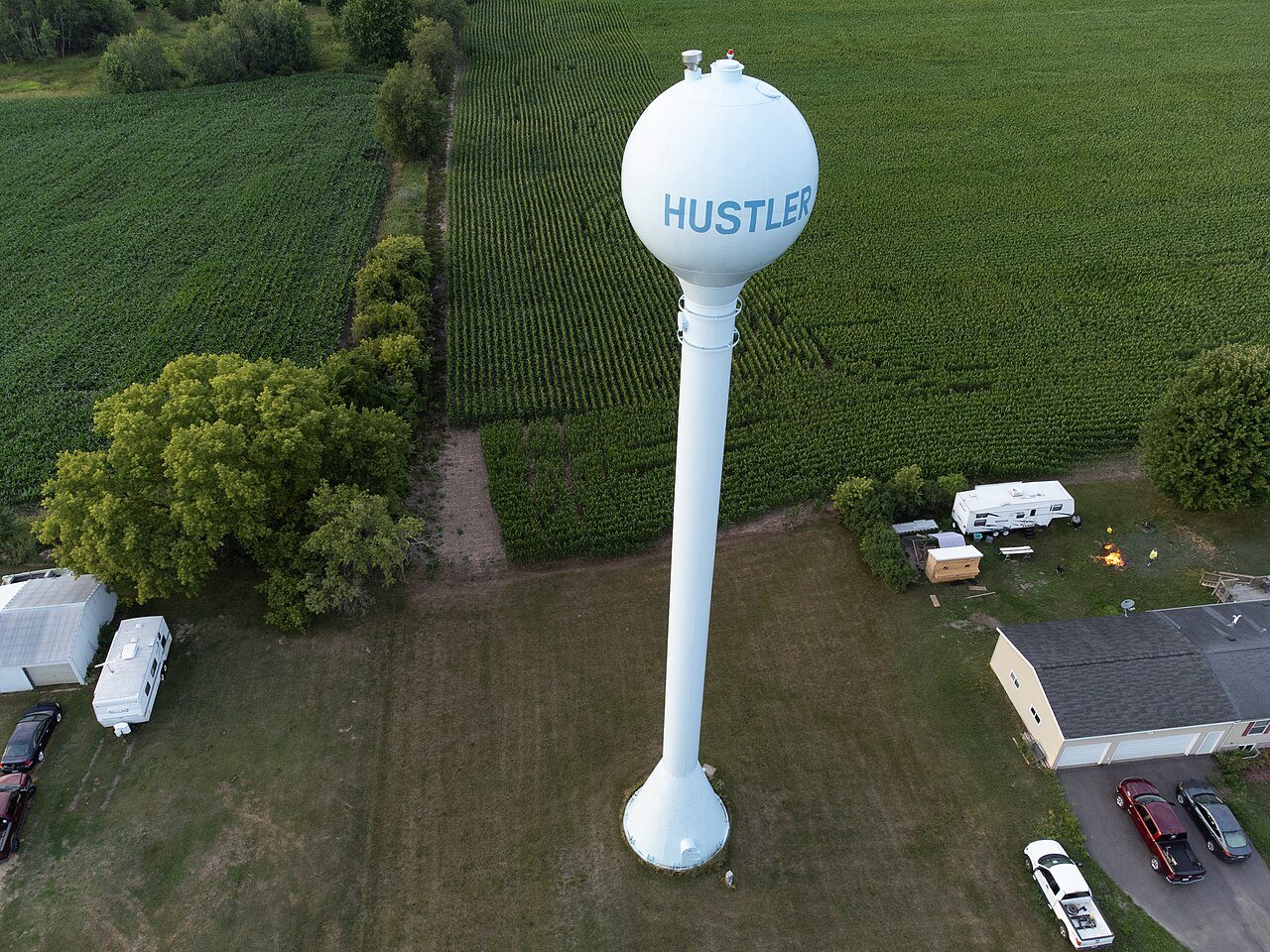 Hustler, Wisconsin water tower