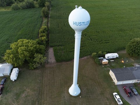 Hustler, Wisconsin water tower