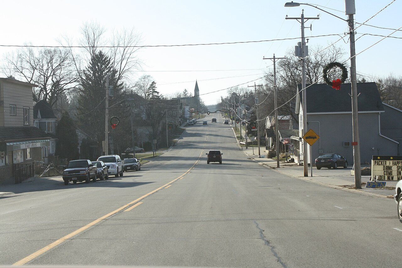Cascade Wisconsin Looking West