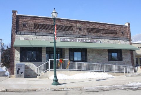 Kingston Wisconsin Mill Pond Public Library