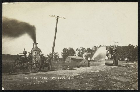 Building roads at Iola, Wis
