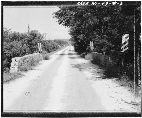 VIEW OF DECK, LOOKING EAST - Wrightstown Bridge, Spanning East River, on Mallard Road