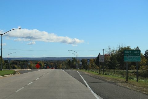 Rice Lake Wisconsin Sign WIS48 Looking East