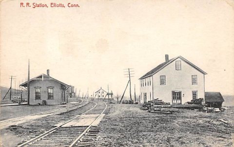 Elliotts station 1912 postcard