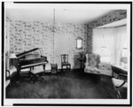 White Hart Inn parlor
