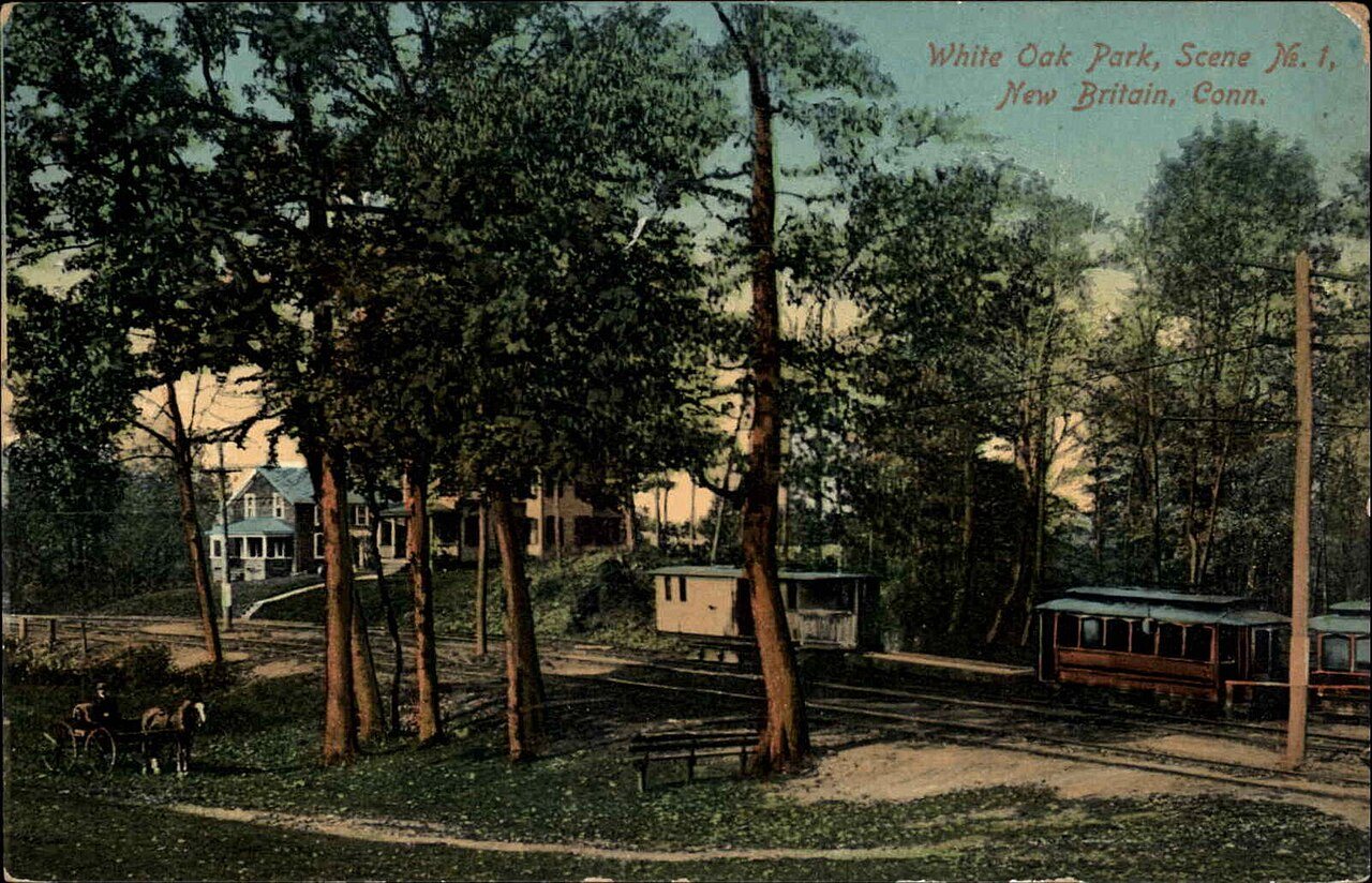 Streetcars at White Oak Park - postcard