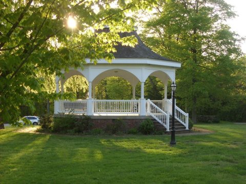 Monroe, Connecticut 051009 26 08
