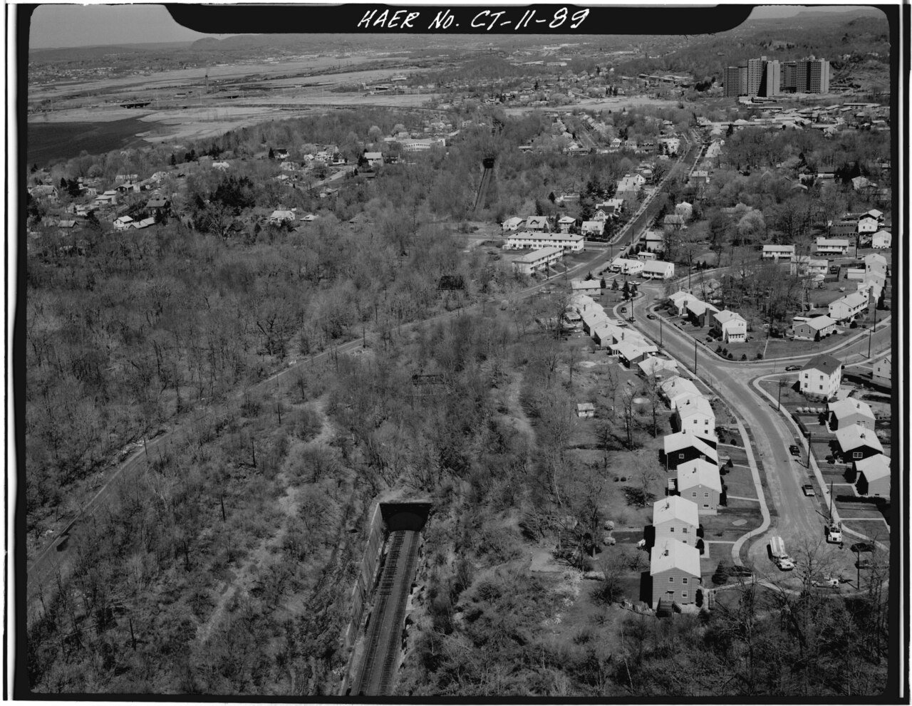 East Haven Tunnel. East Haven, New Haven Co., CT. Sec. 4209, MP 77.00. - Northeast Railroad Corridor, Amtrak Route betw…