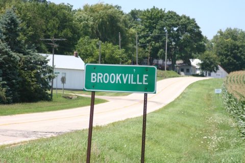 Brookville, IL Sign