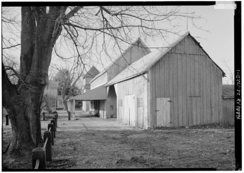 John B. Lindale Farm, Small Barn, 24 South Main Street