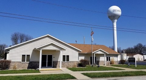 Bement, Illinois municipal center 01