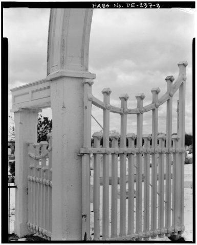 DETAIL VIEW NORTHWEST, WING, POST AND GATE - Odd Fellows Cemetery Gate, Route 13 North of Route 12
