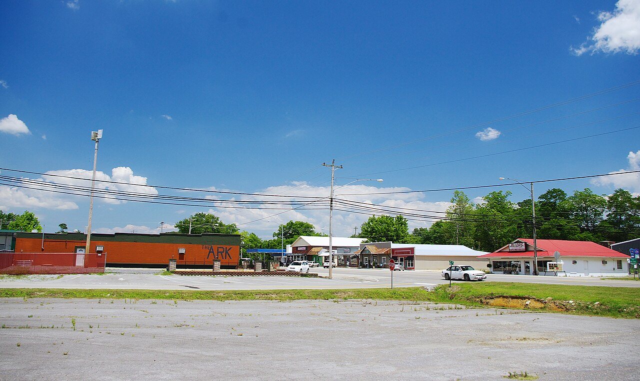 Fyffe-Main-al