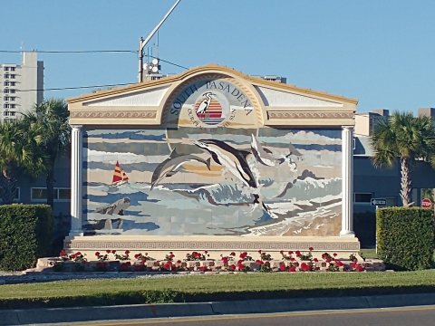 South Pasadena, Florida city sign