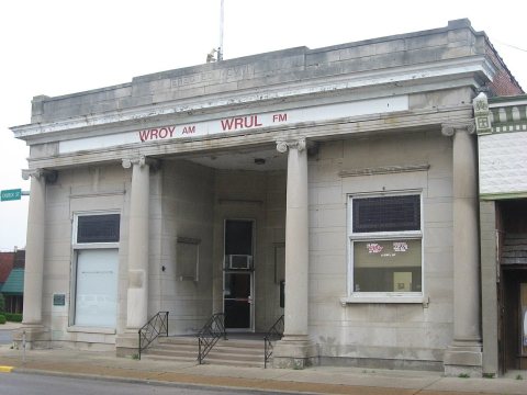National Bank of Carmi, radio headquarters