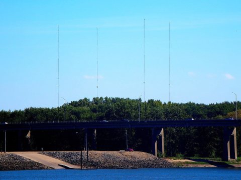 KDTH-AM Radio Towers