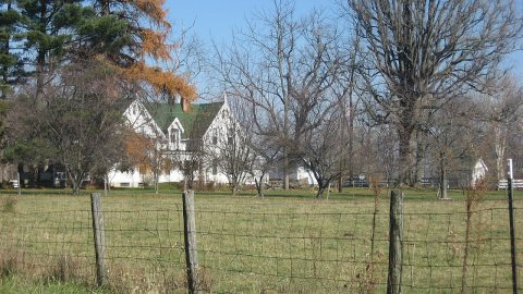 Dr. John Arnold Farmhouse and outbuildings