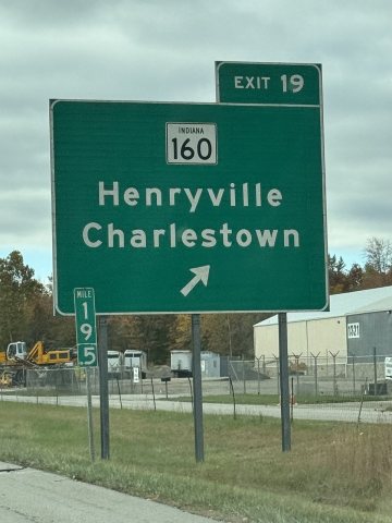 I-65 South Exit 19 - October 2023 - Sarah Stierch