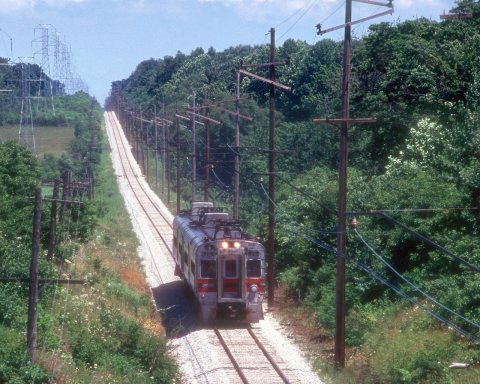 South Shore Line train approaching North Fail Road, July 1990