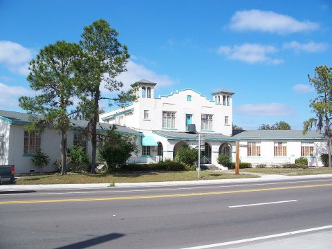 Bowling Green FL old hotel01