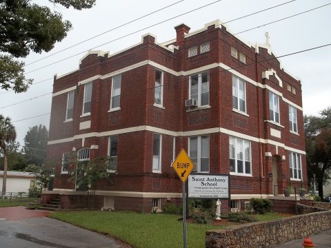 San Antonio FL school01
